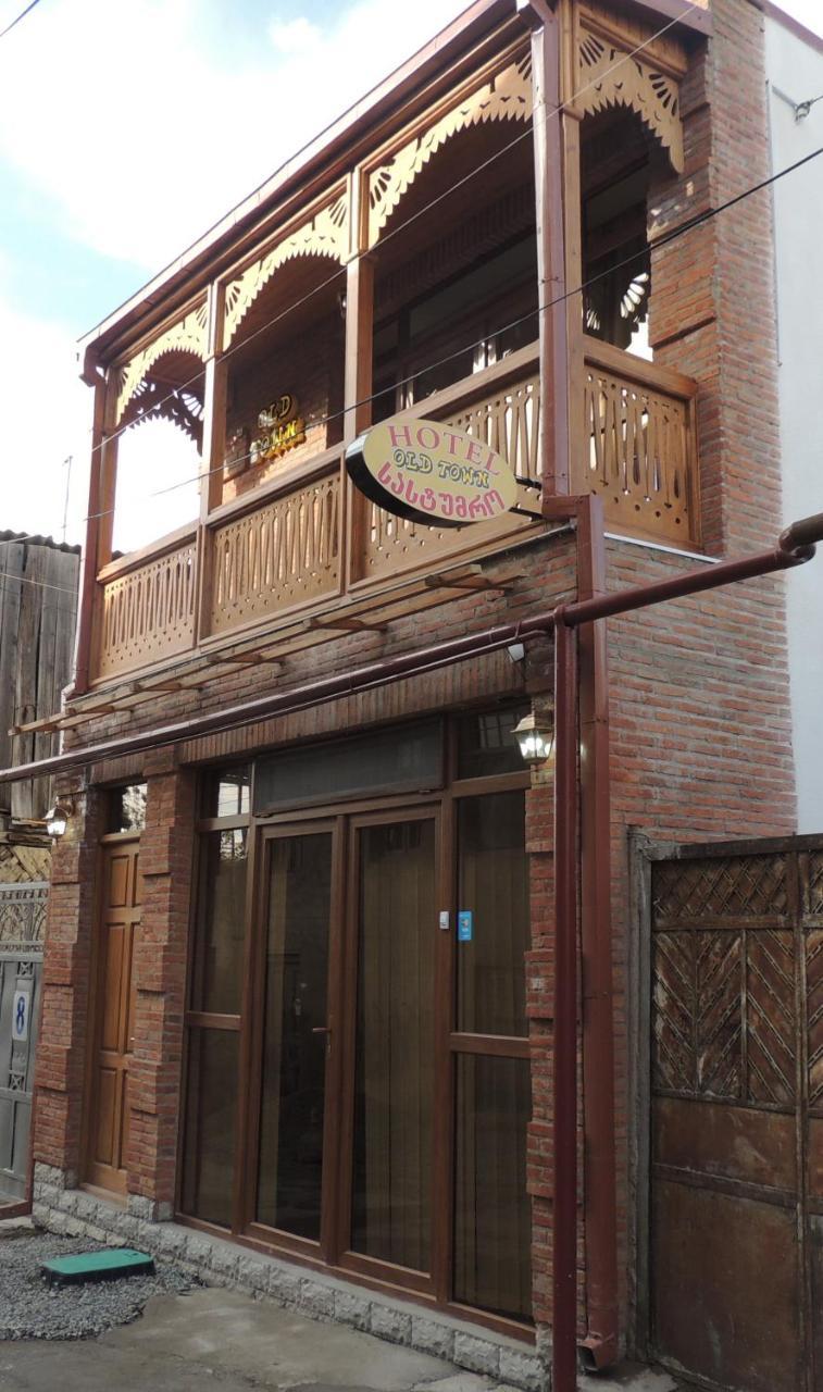 ゴリ Old Town Bed & Breakfast エクステリア 写真